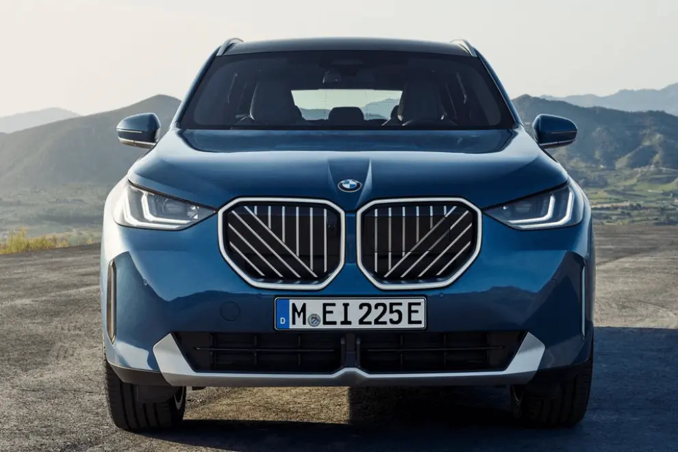 2025 BMW X3 Pairs Funky Styling with Punchier Powertrains