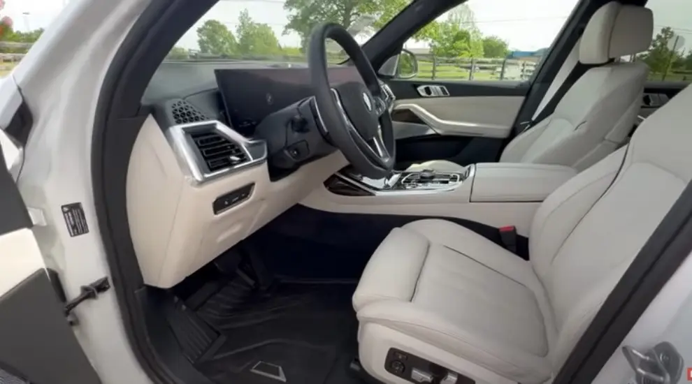 2025 bmw x7 interior