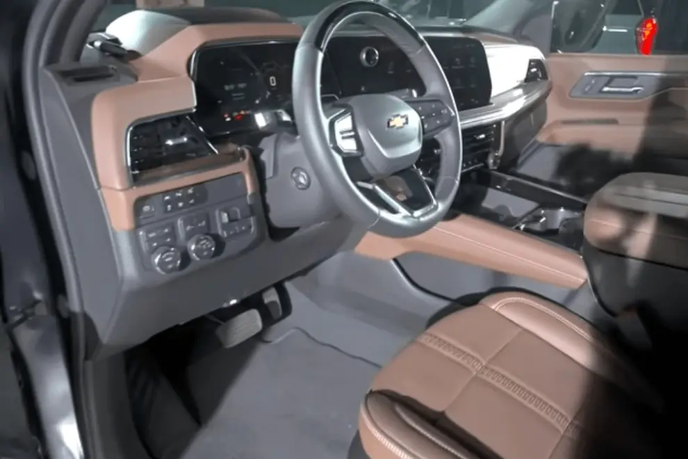 2025 Chevy Tahoe interior 